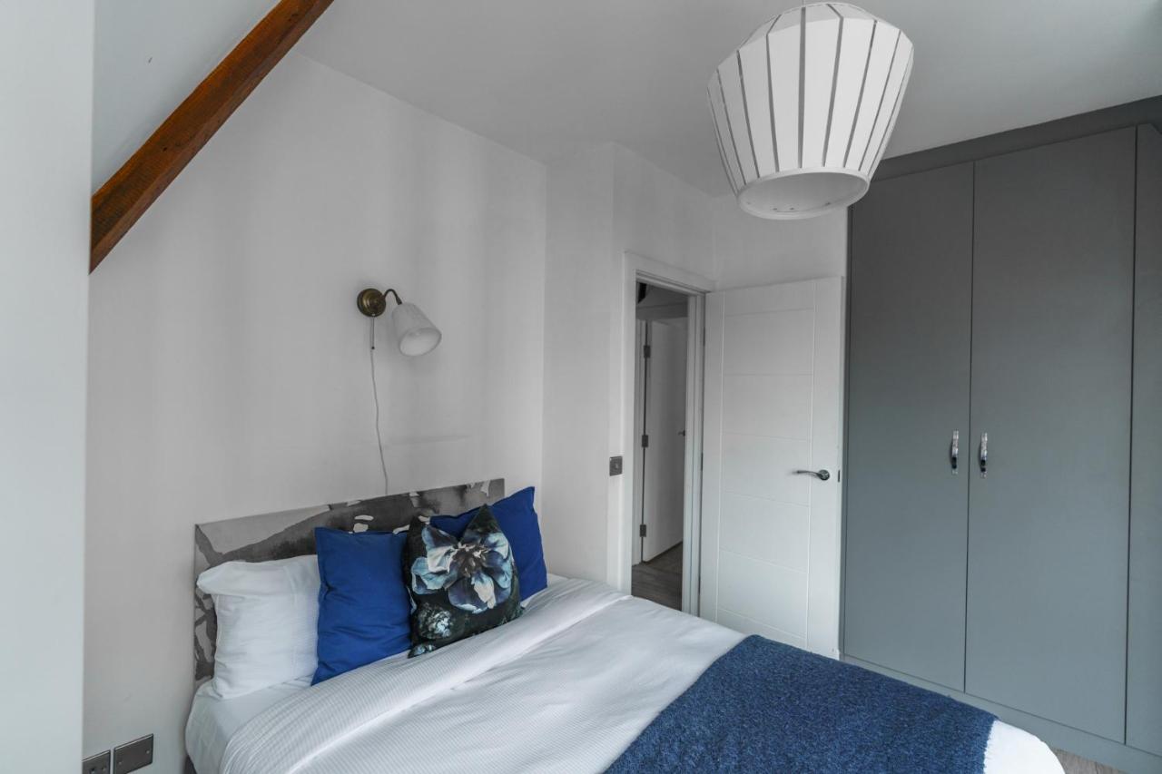 Top Floor Apartment High Street Kensington Londra Esterno foto