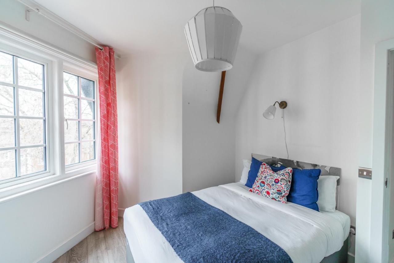 Top Floor Apartment High Street Kensington Londra Esterno foto