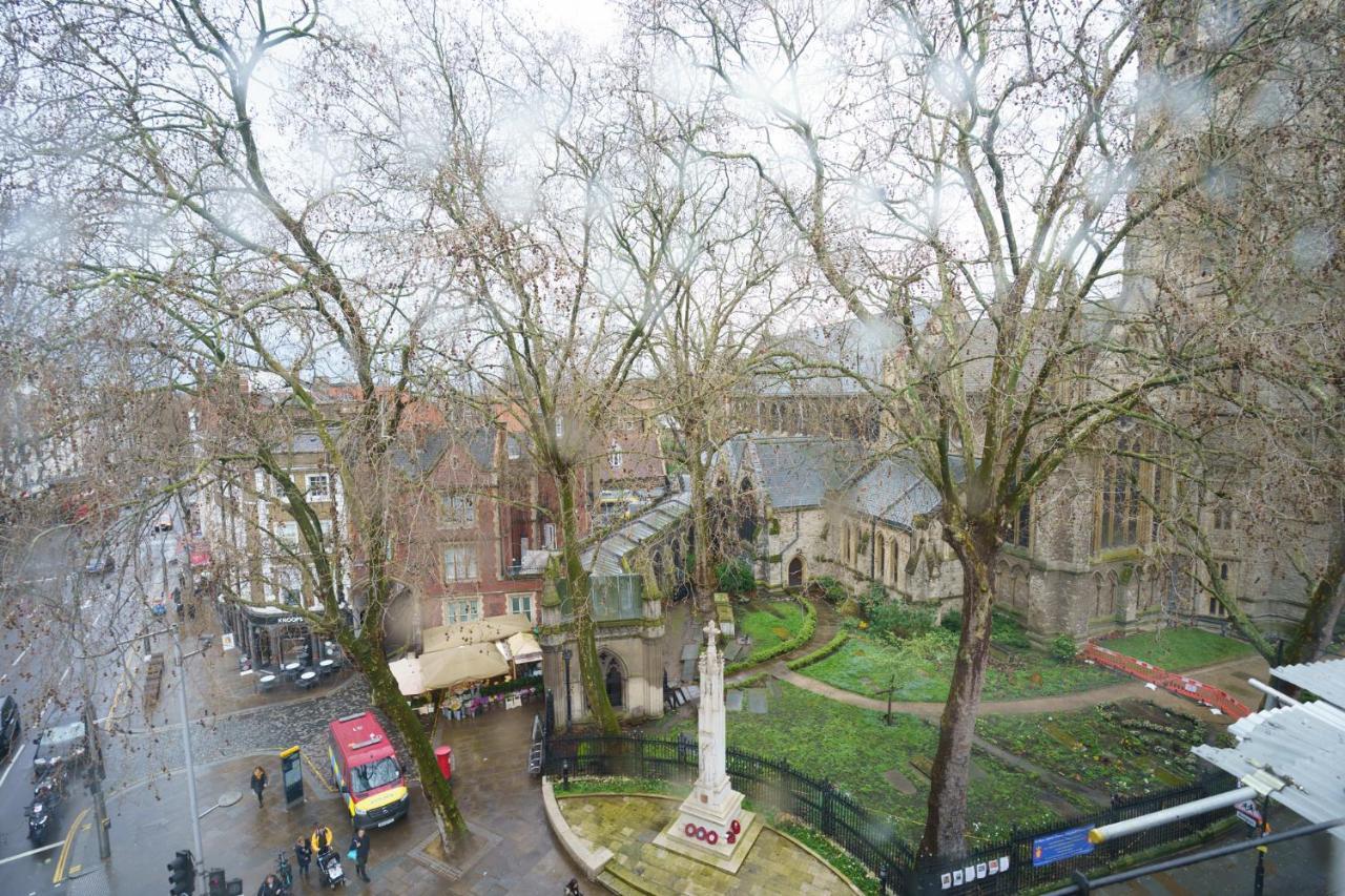 Top Floor Apartment High Street Kensington Londra Esterno foto